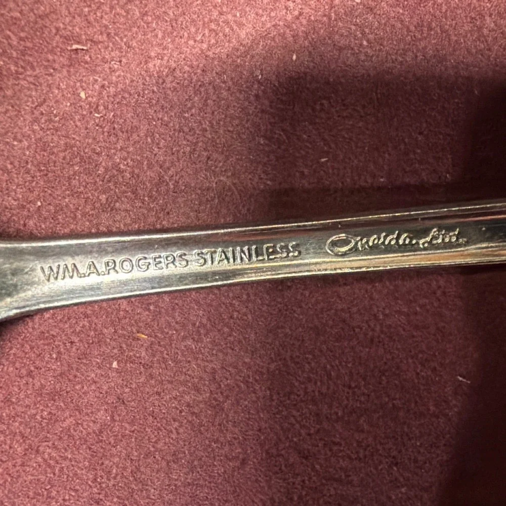 Oneida Wm A Rogers Friendship Stainless Teaspoons Set of 4 Silverware Flatware